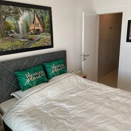 Royal Dutch 10 Apartment Trogir